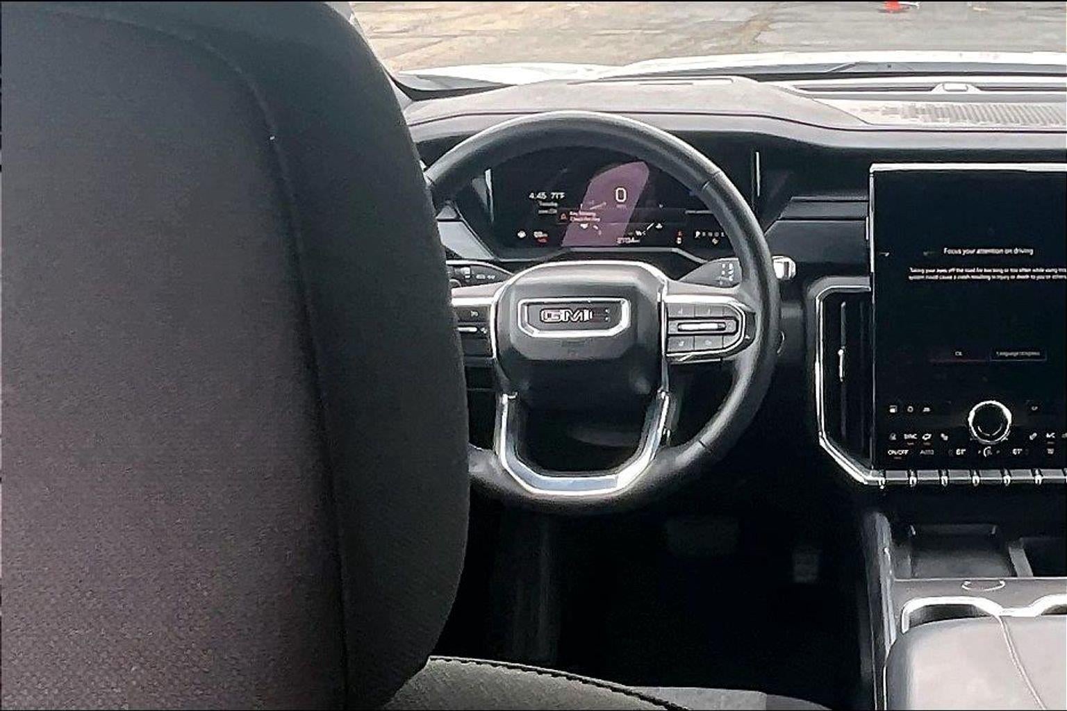 2025 GMC Acadia Elevation