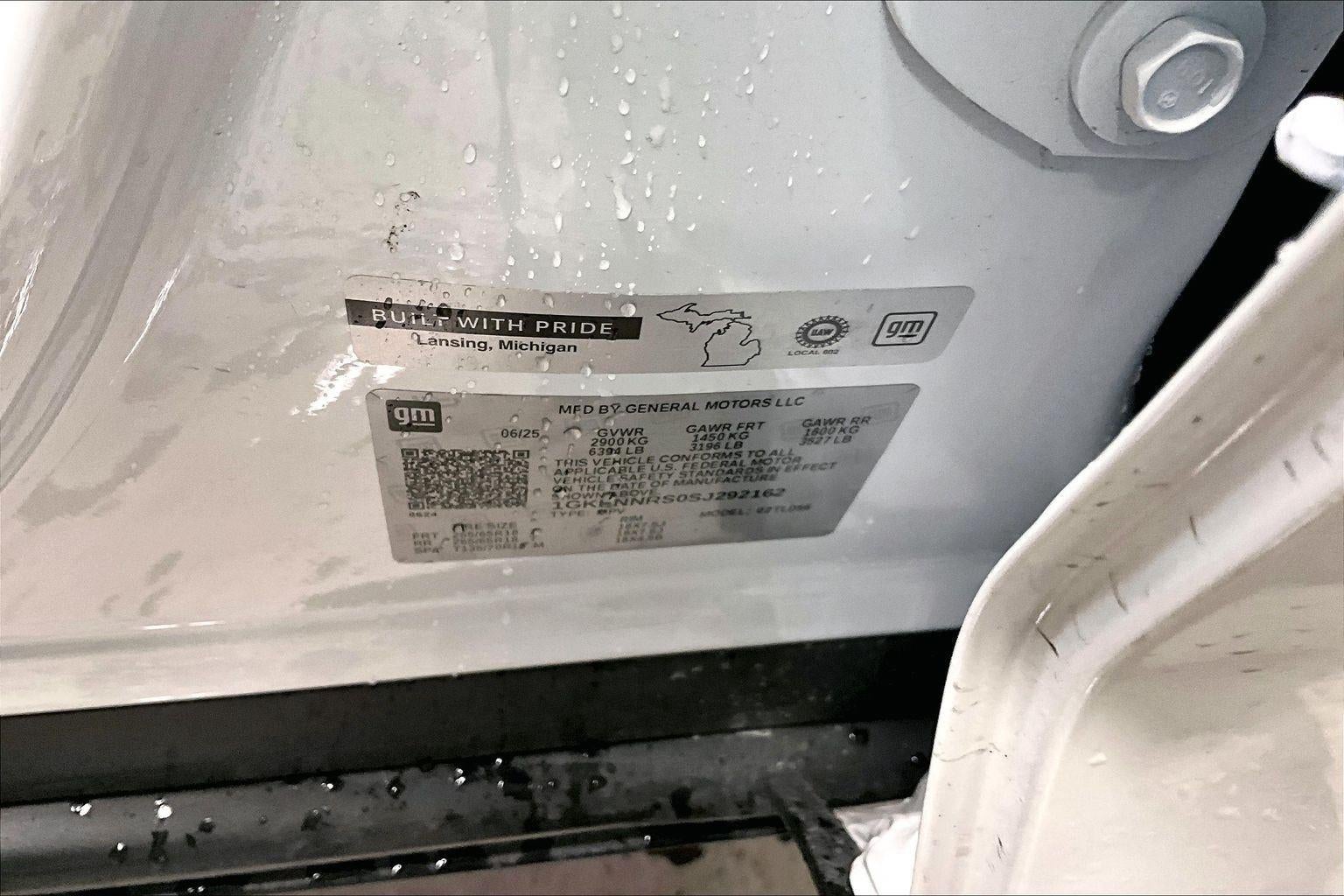 2025 GMC Acadia Elevation