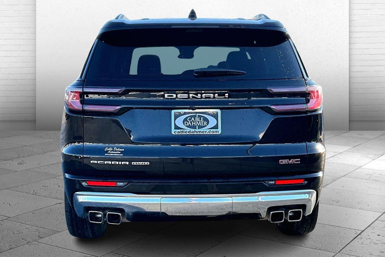2024 GMC Acadia Denali