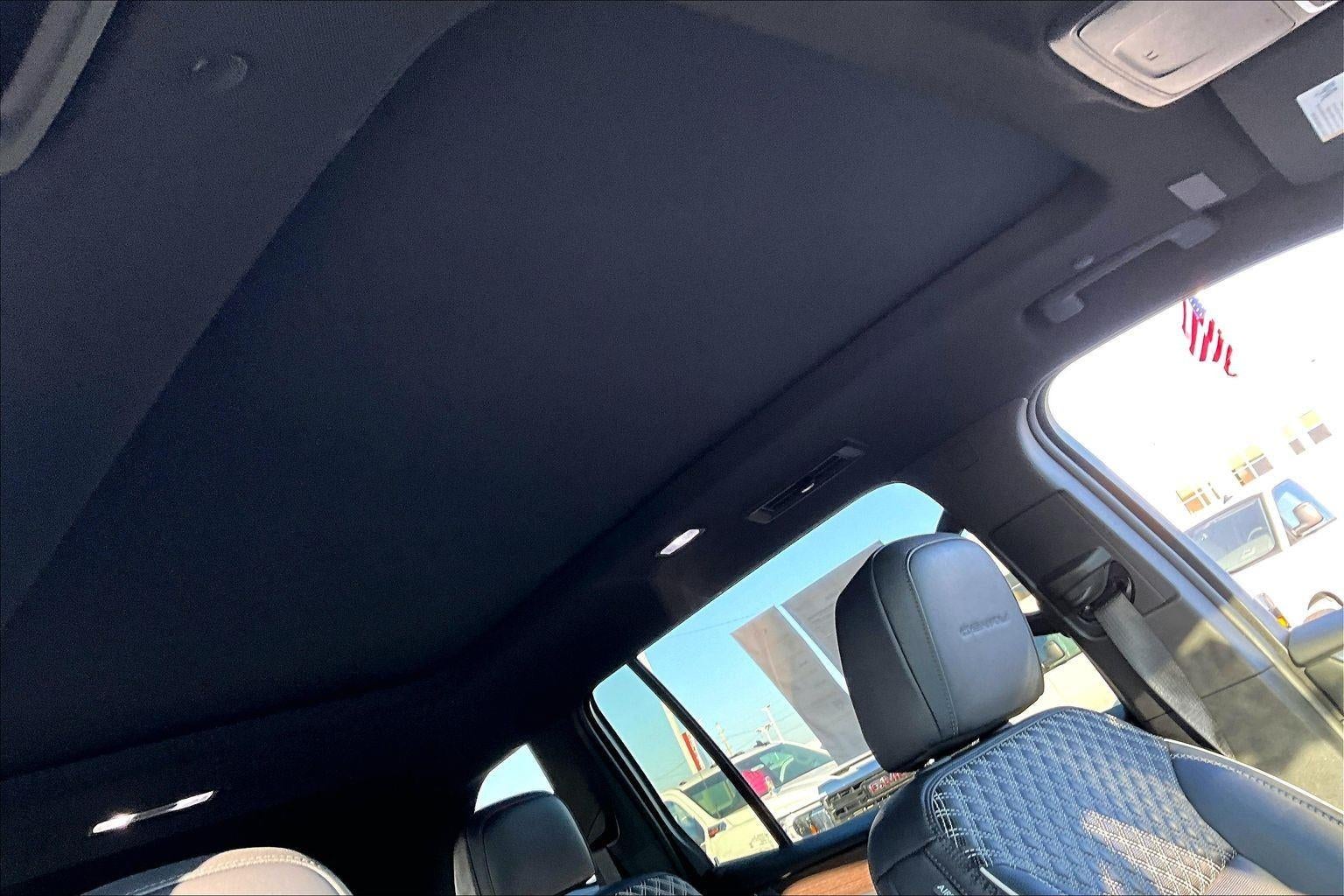 2024 GMC Acadia Denali