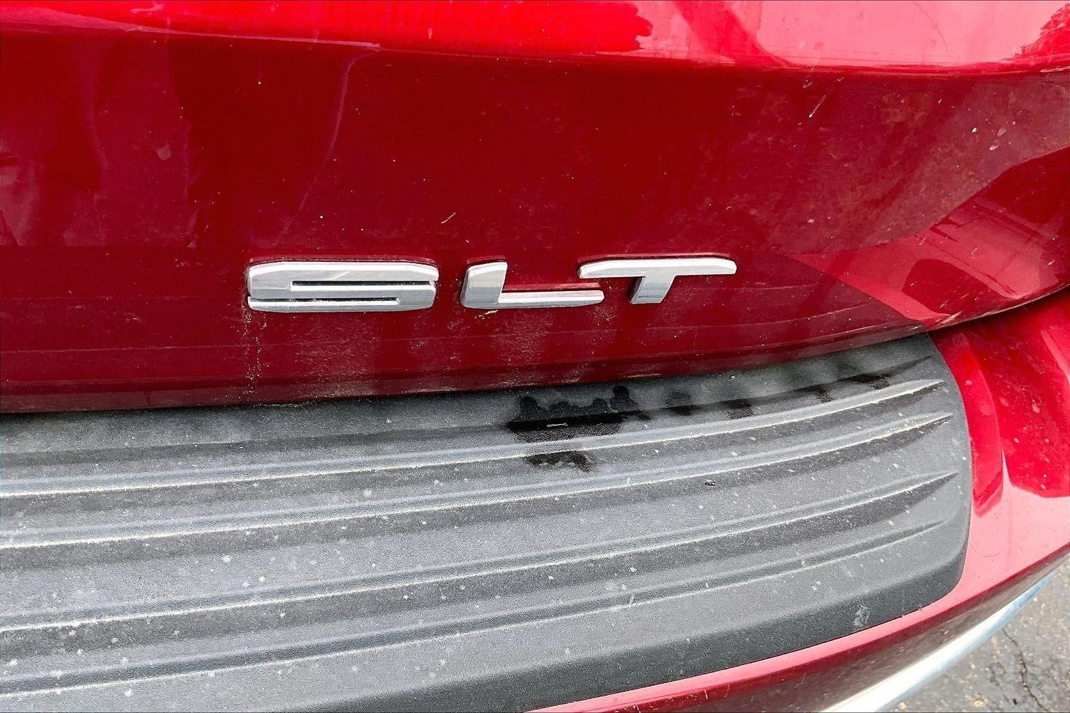 2024 GMC Yukon SLT