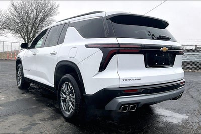 2025 Chevrolet Traverse LT