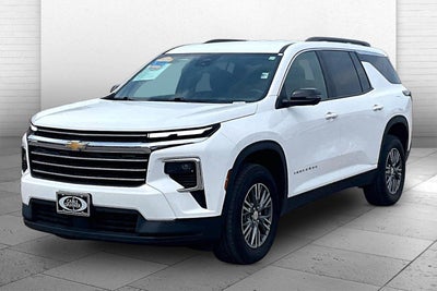 2024 Chevrolet Traverse LT