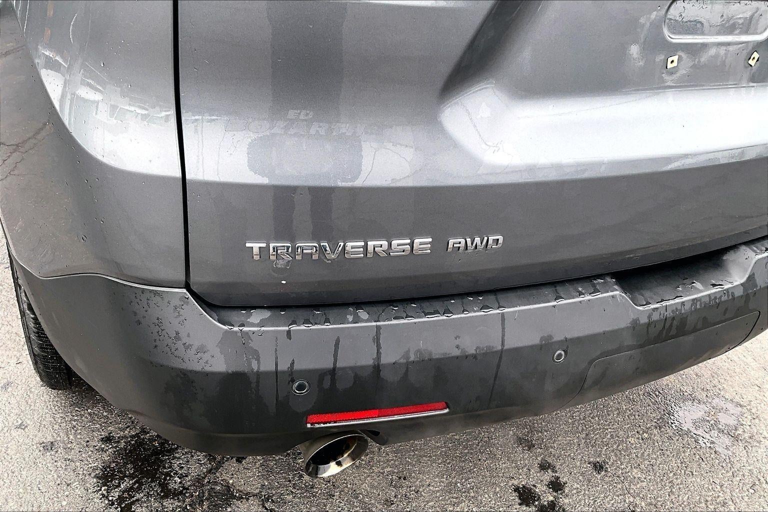 2020 Chevrolet Traverse LT Leather