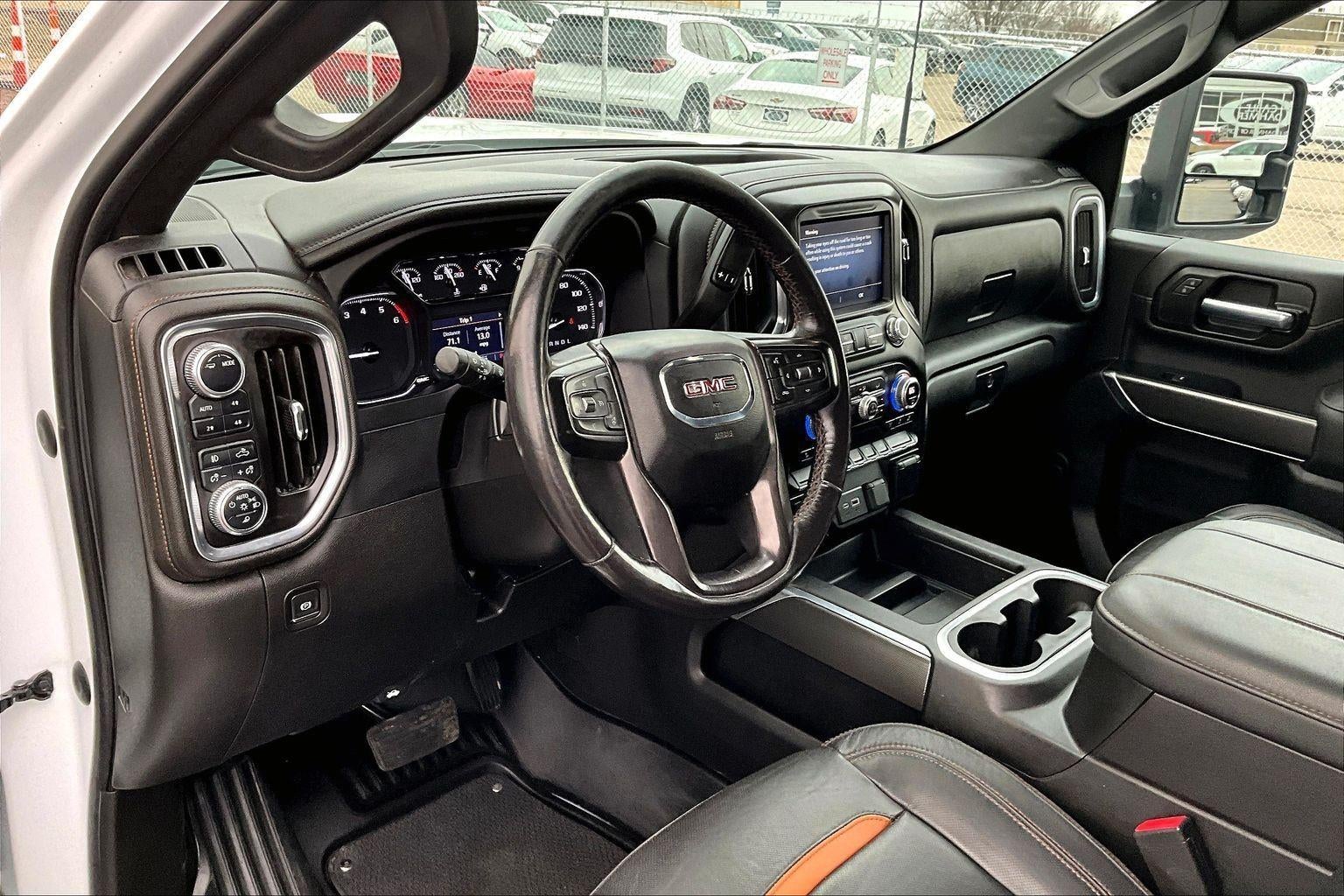 2023 GMC Sierra 2500 HD AT4