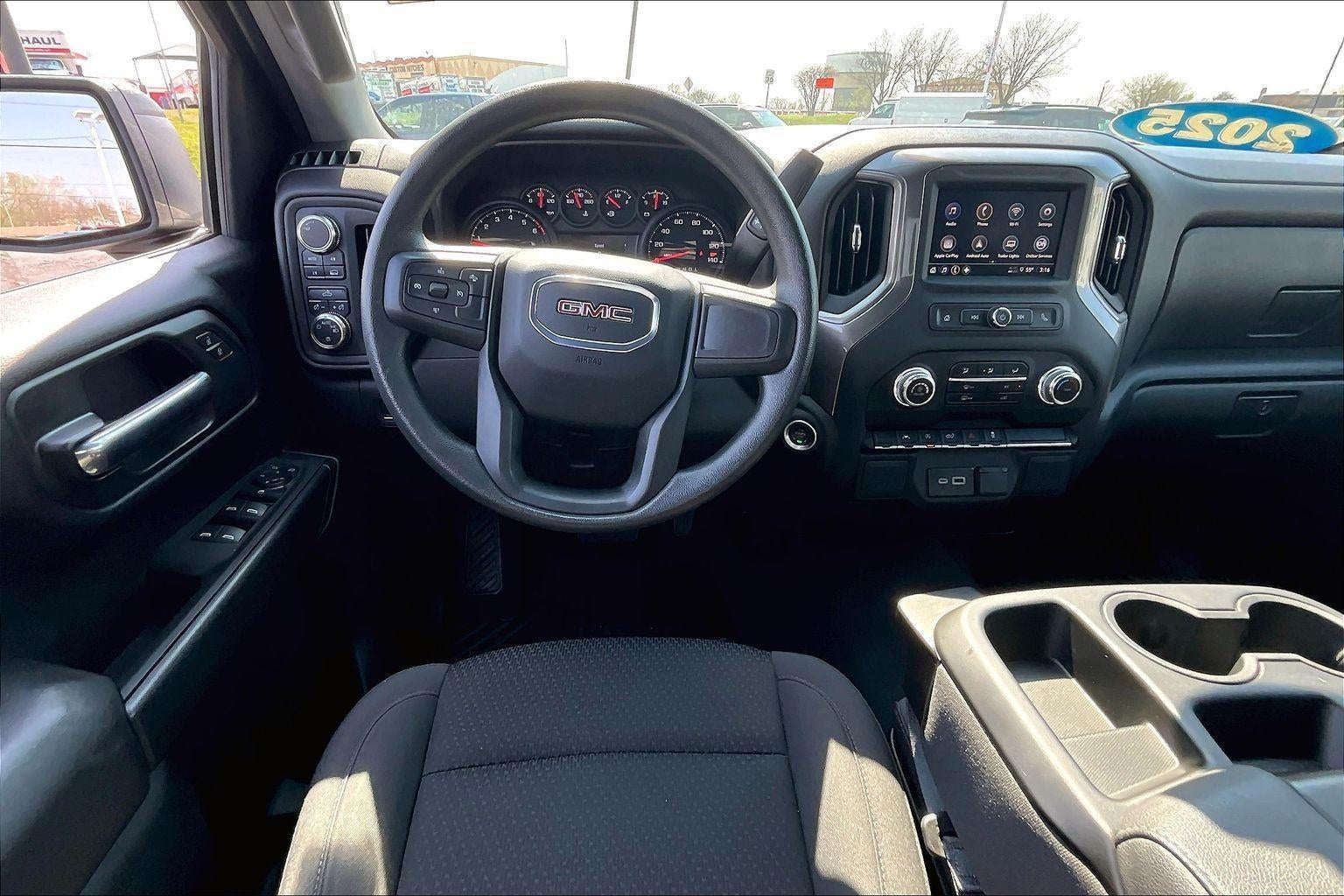 2025 GMC Sierra 1500 Pro