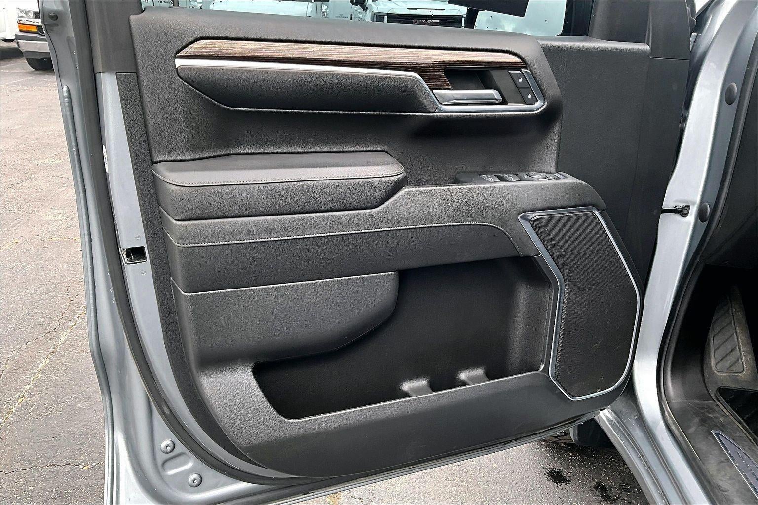 2023 GMC Sierra 1500 Elevation