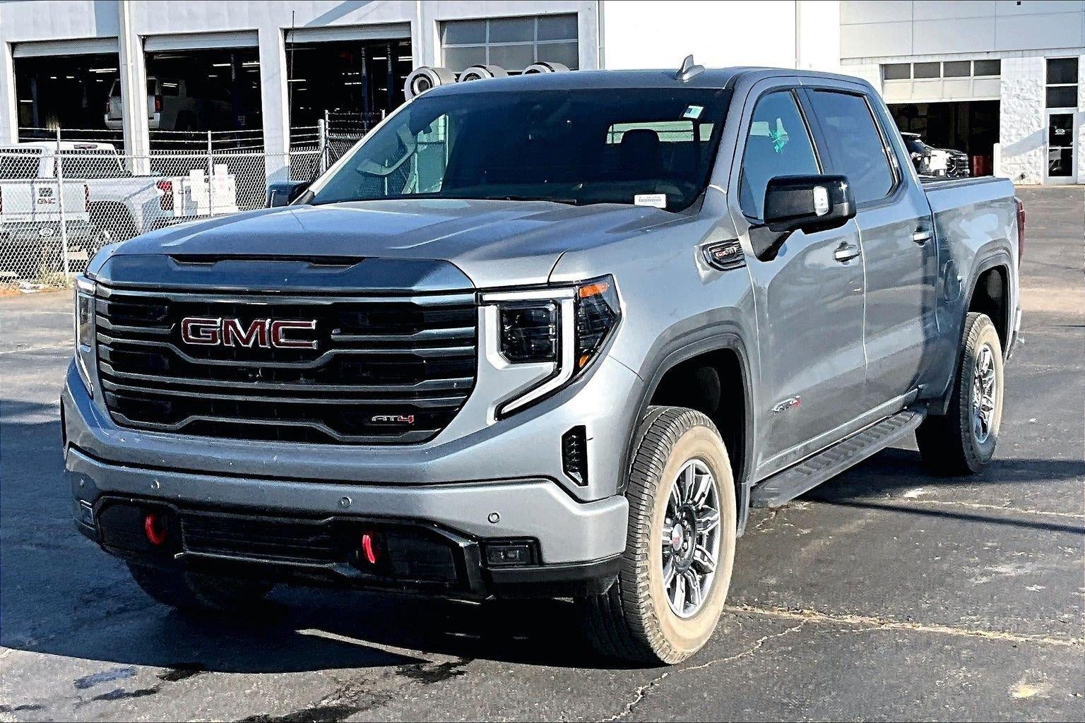 2024 GMC Sierra 1500 AT4