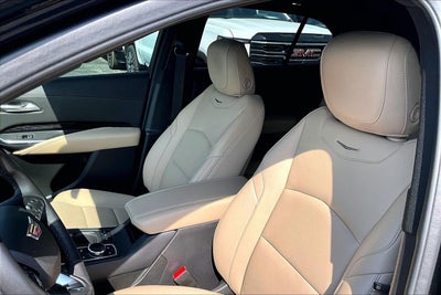 2024 Cadillac XT4 Luxury