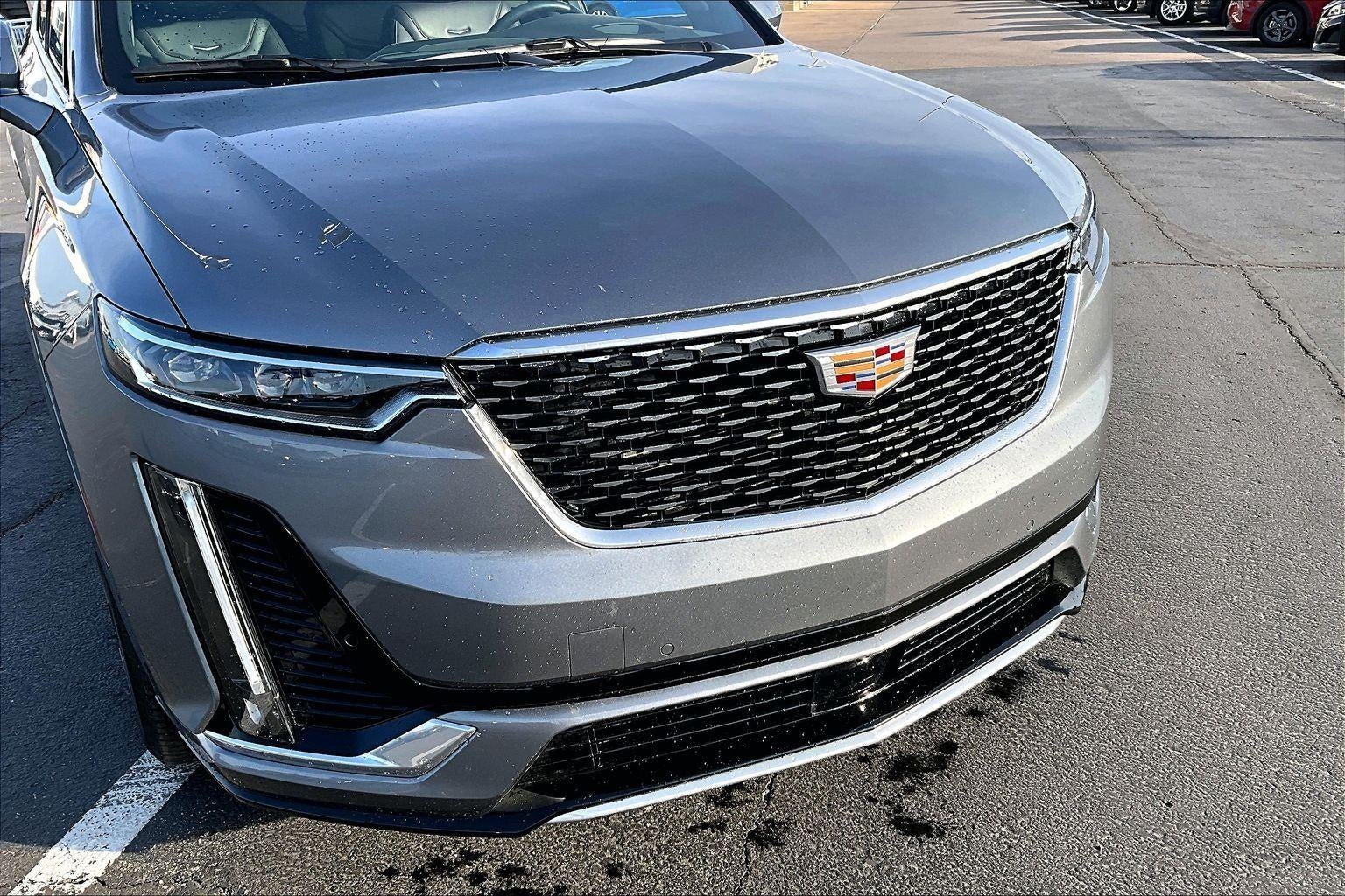 2022 Cadillac XT6 Premium Luxury