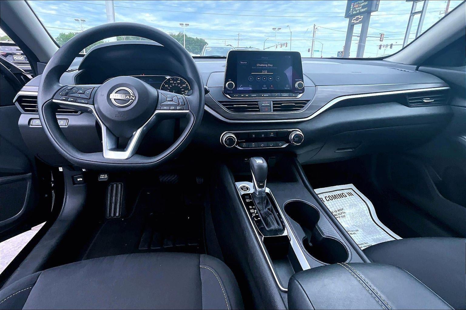 2025 Nissan Altima SV