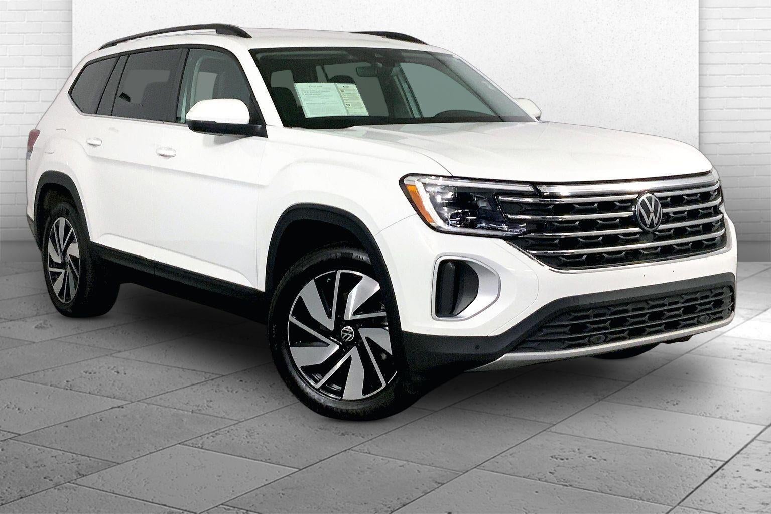 2025 Volkswagen Atlas 2.0T SE w/Technology