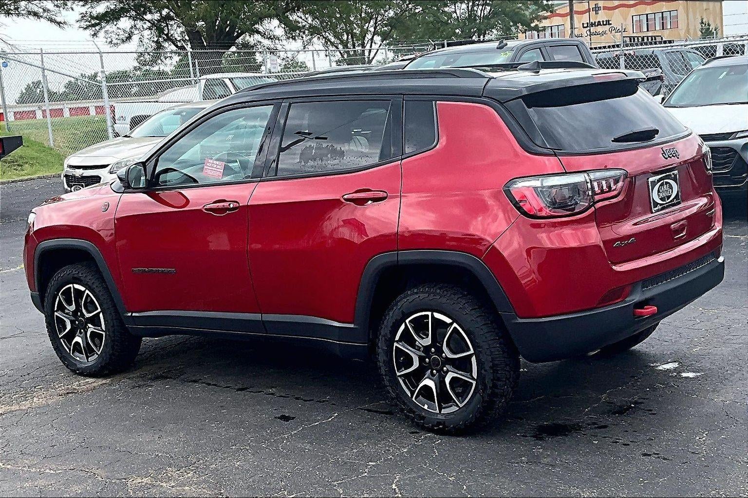 2025 Jeep Compass Trailhawk