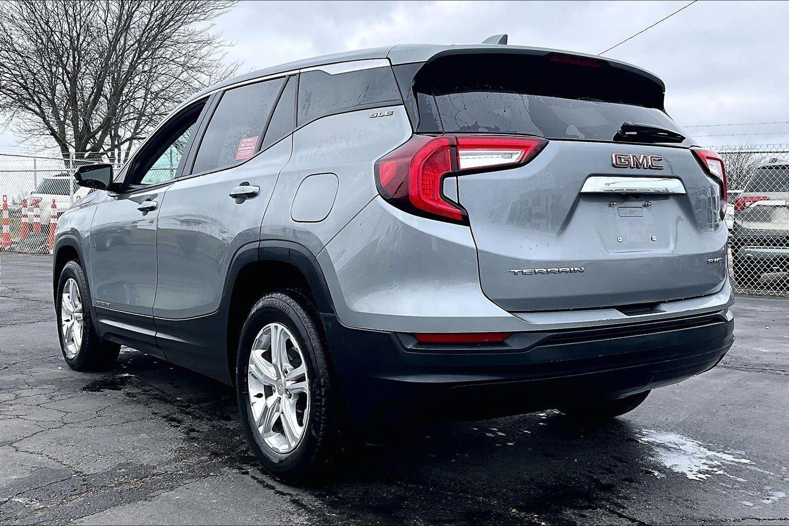 2024 GMC Terrain SLE