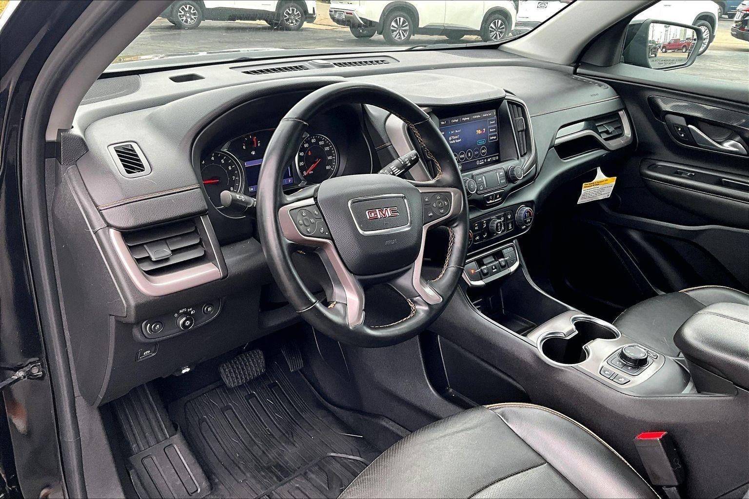 2023 GMC Terrain AT4