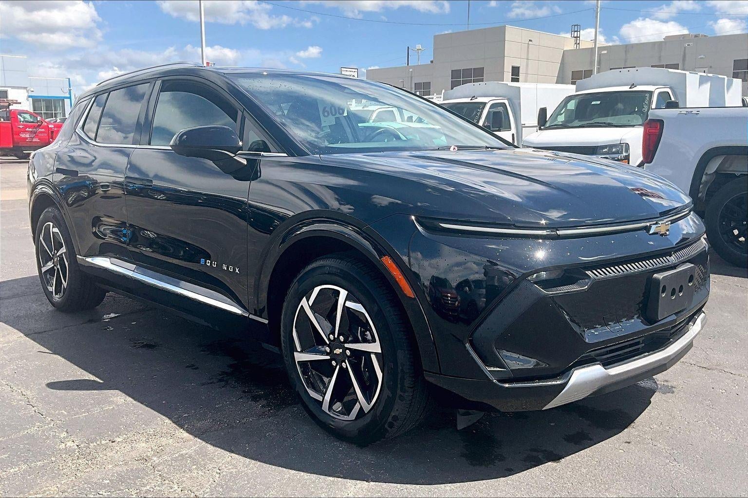 2025 Chevrolet Equinox EV LT