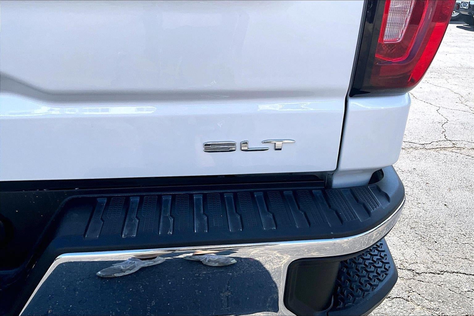 2021 GMC Sierra 1500 SLT