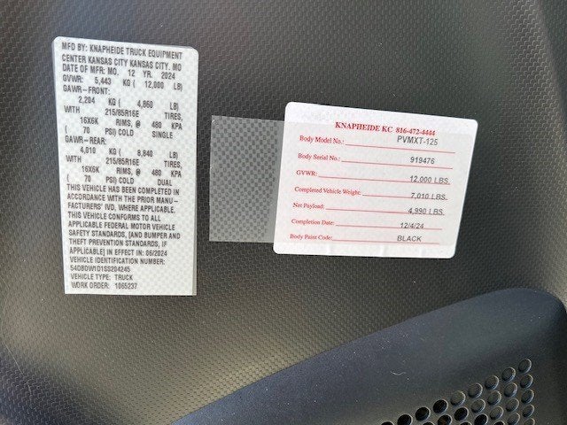 2025 Chevrolet Low Cab Forward 3500 HG Base