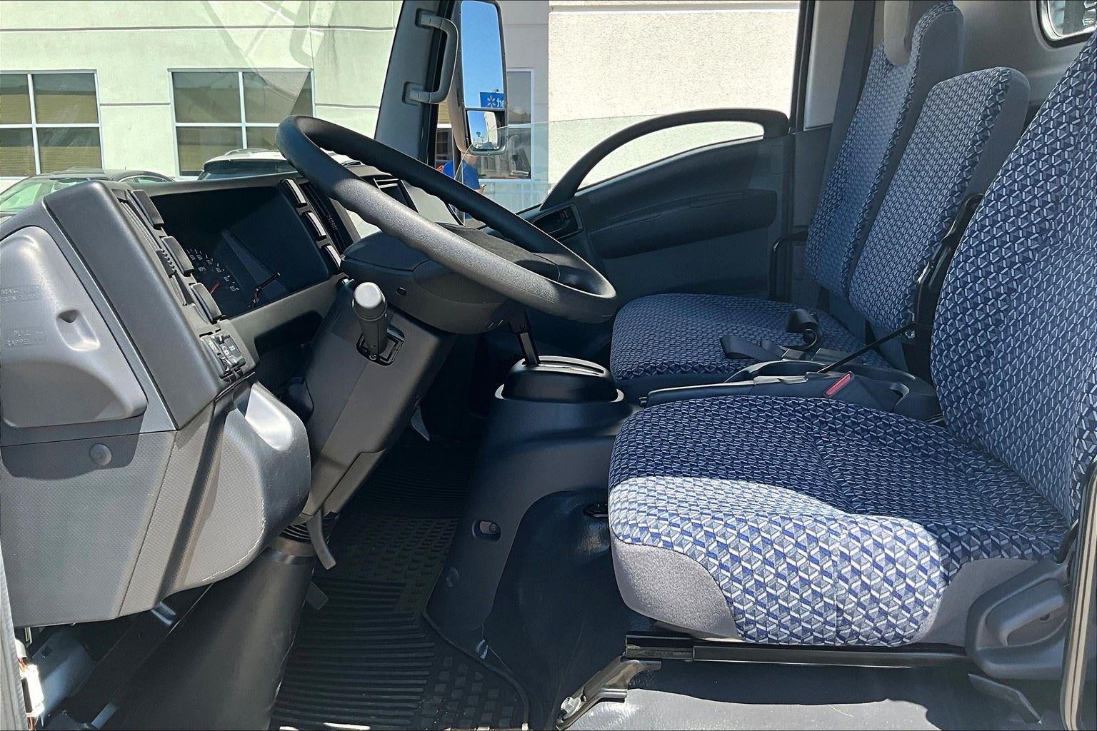 2025 Chevrolet Low Cab Forward 3500 Base