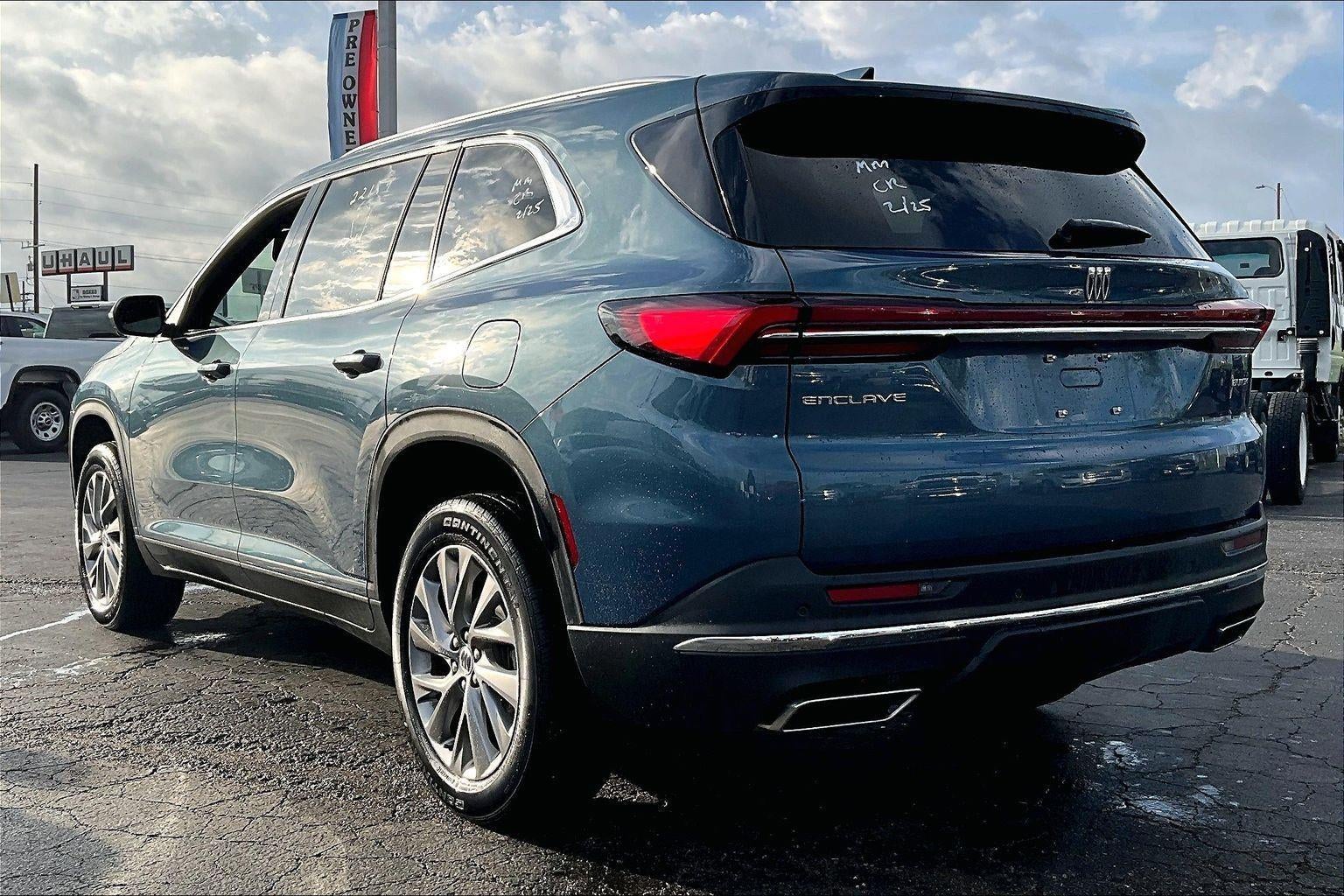 2025 Buick Enclave Preferred