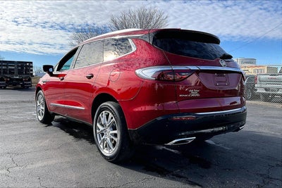 2024 Buick Enclave Essence