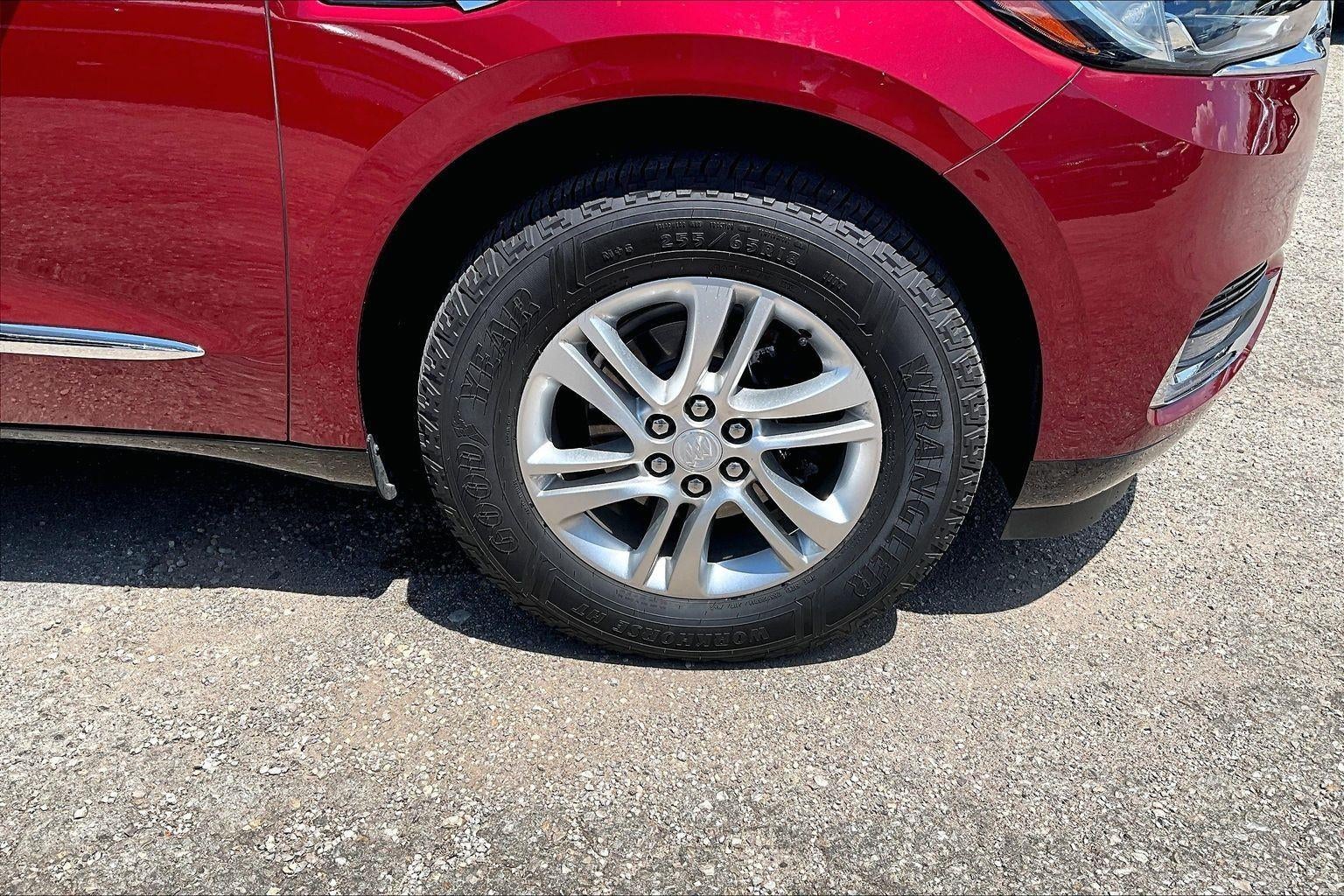 2021 Buick Enclave Essence