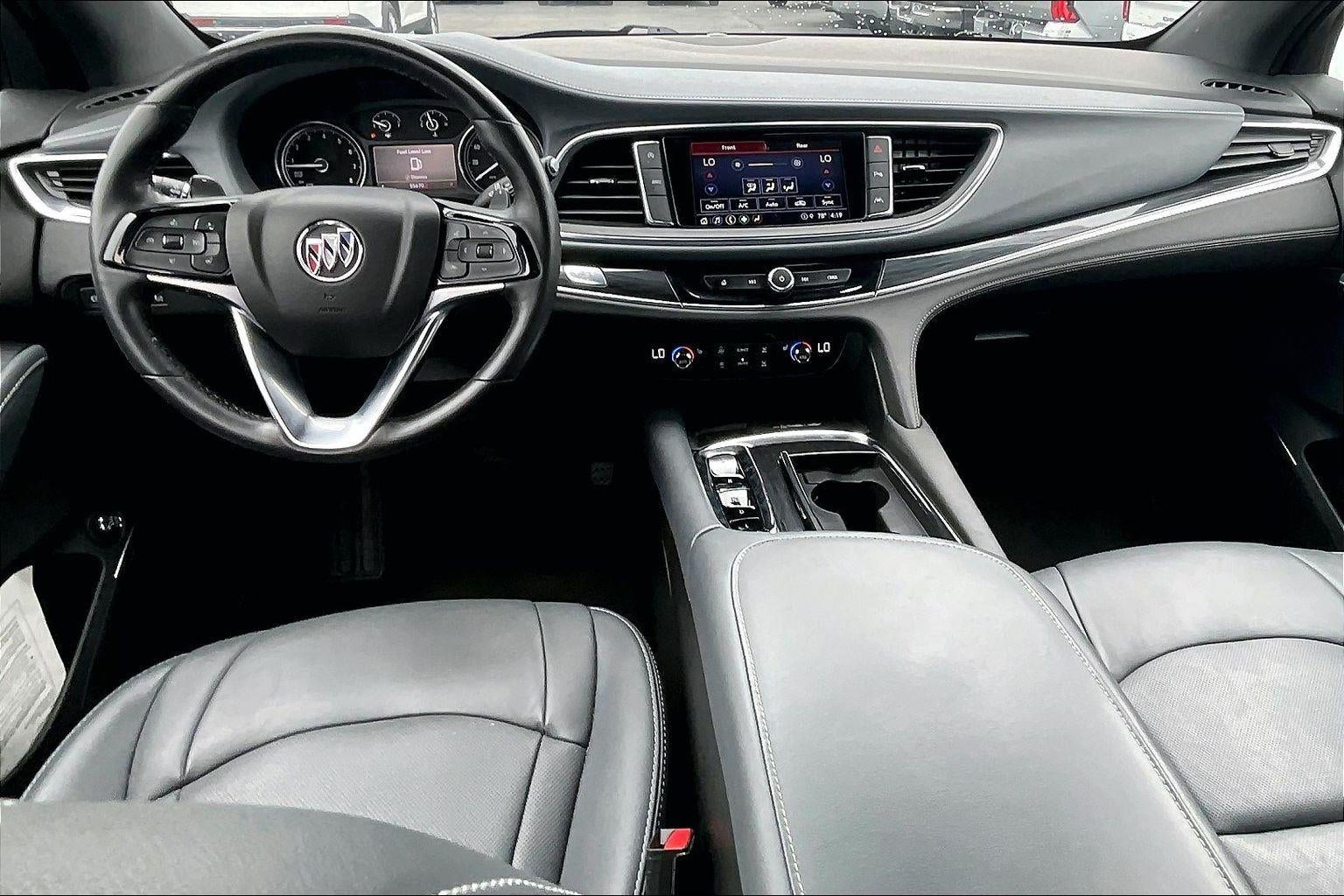 2023 Buick Enclave Essence