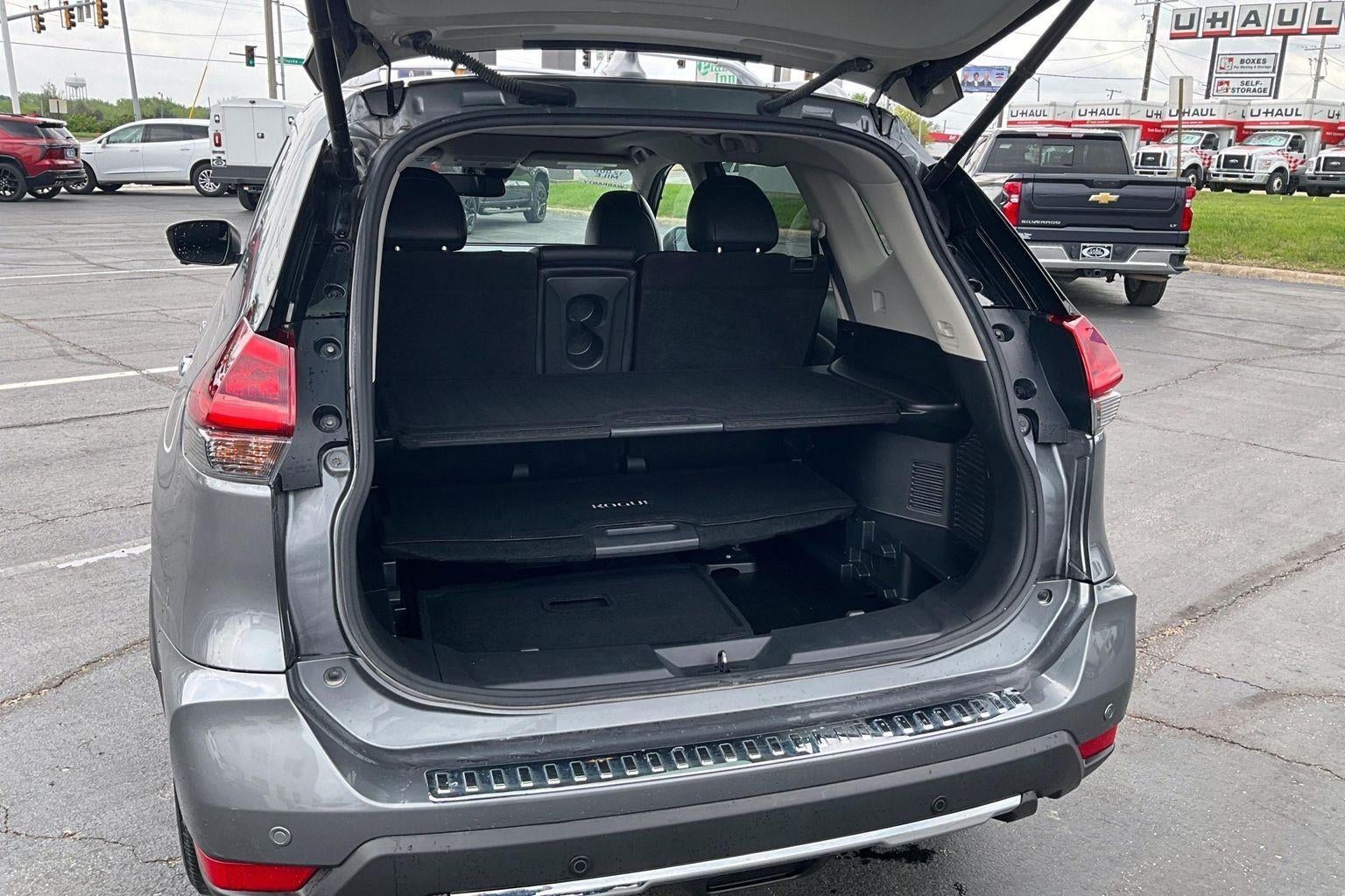 2020 Nissan Rogue SL