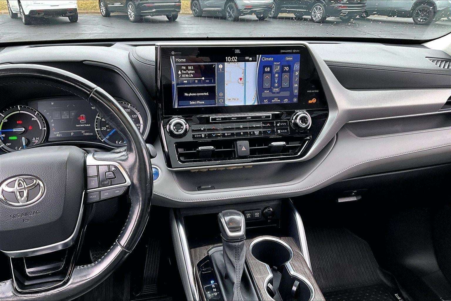 2021 Toyota Highlander Hybrid Platinum