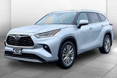 2021 Toyota Highlander Hybrid Platinum