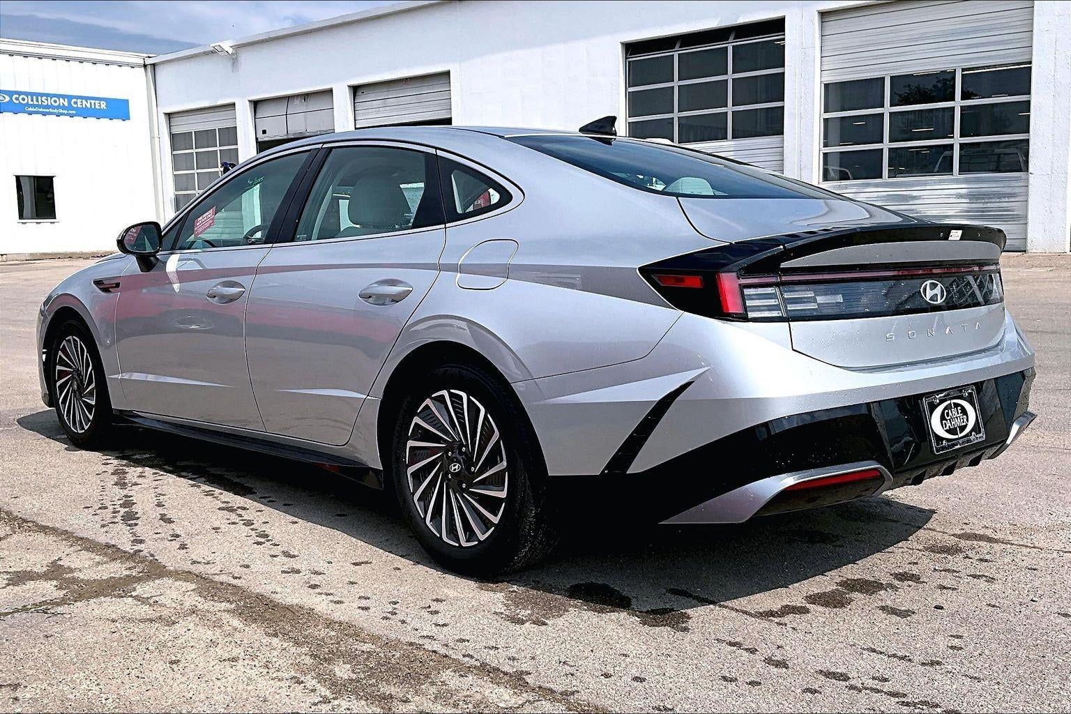 2025 Hyundai Sonata Hybrid SEL