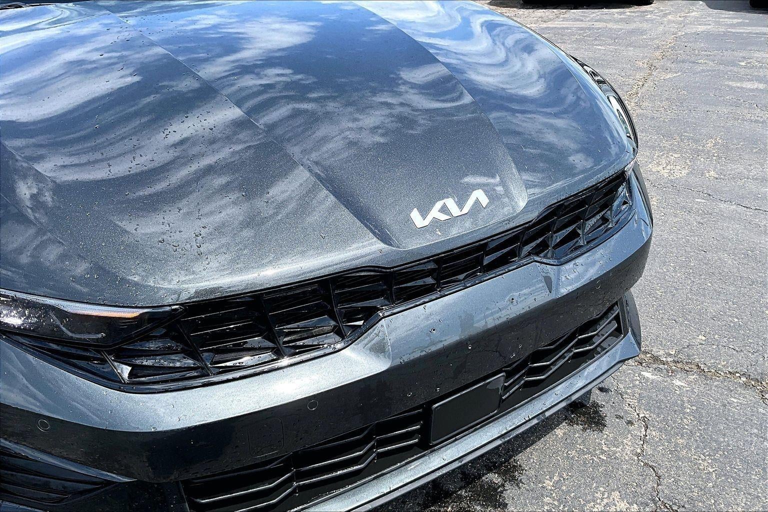 2025 Kia K5 LXS