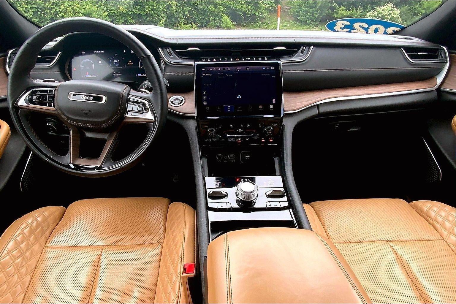 2023 Jeep Grand Cherokee Summit