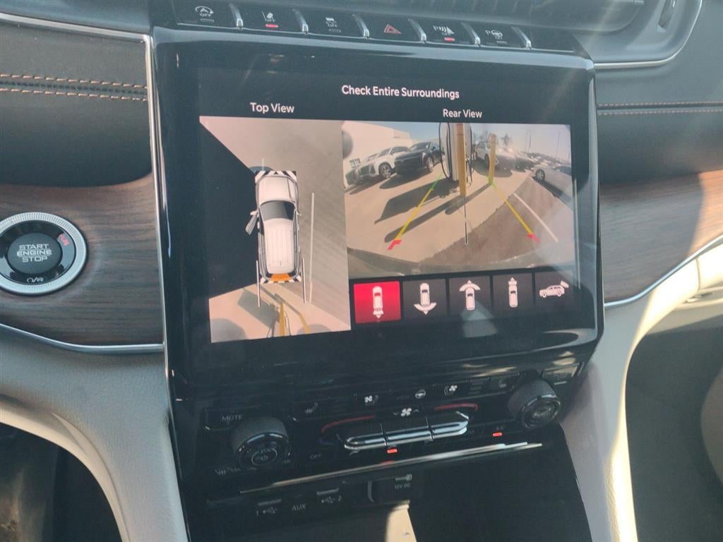 2021 Jeep Grand Cherokee L Summit