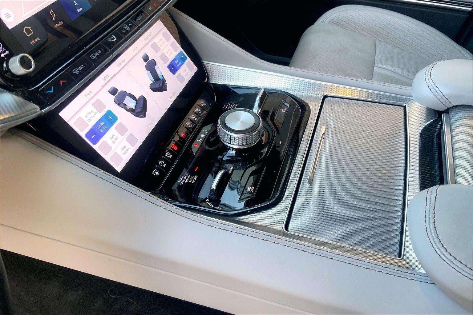 2023 Jeep Grand Wagoneer Series II