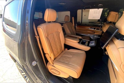 2022 Jeep Grand Wagoneer Series III