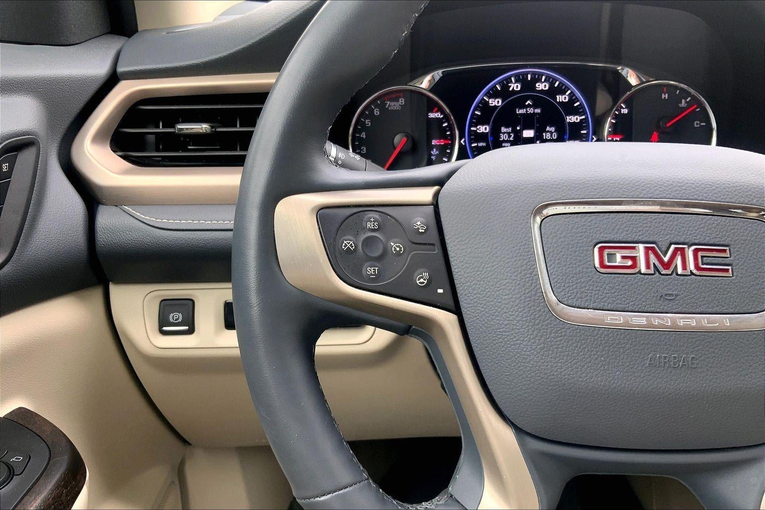 2023 GMC Acadia Denali
