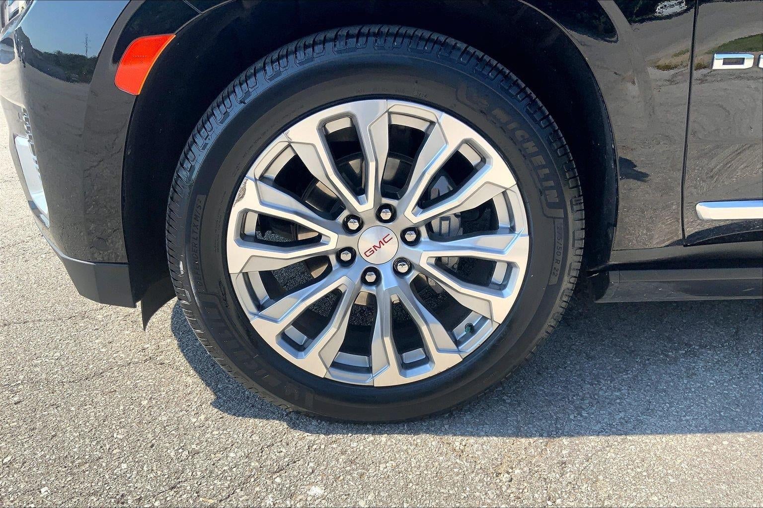 2024 GMC Yukon Denali
