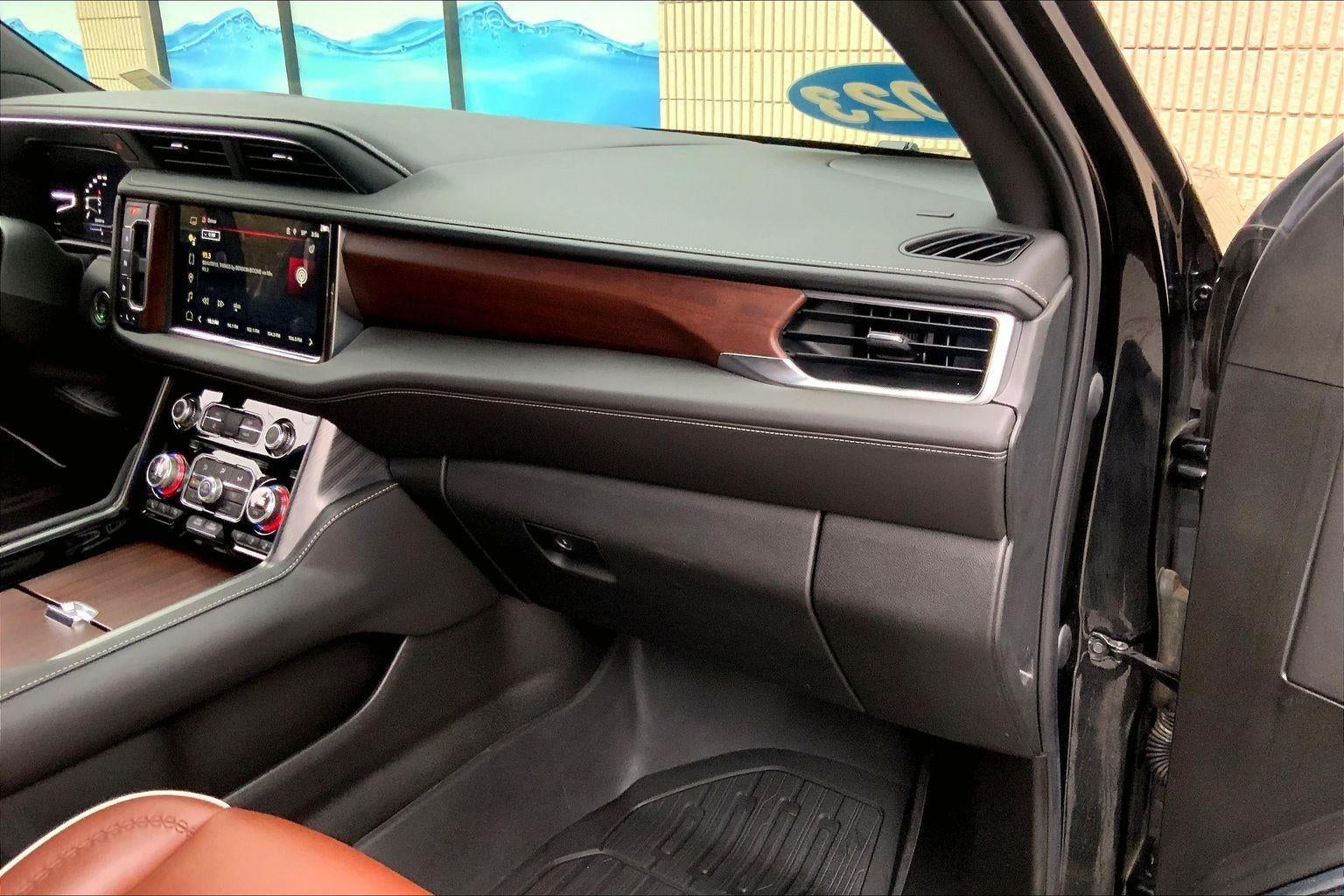 2023 GMC Yukon Denali Ultimate