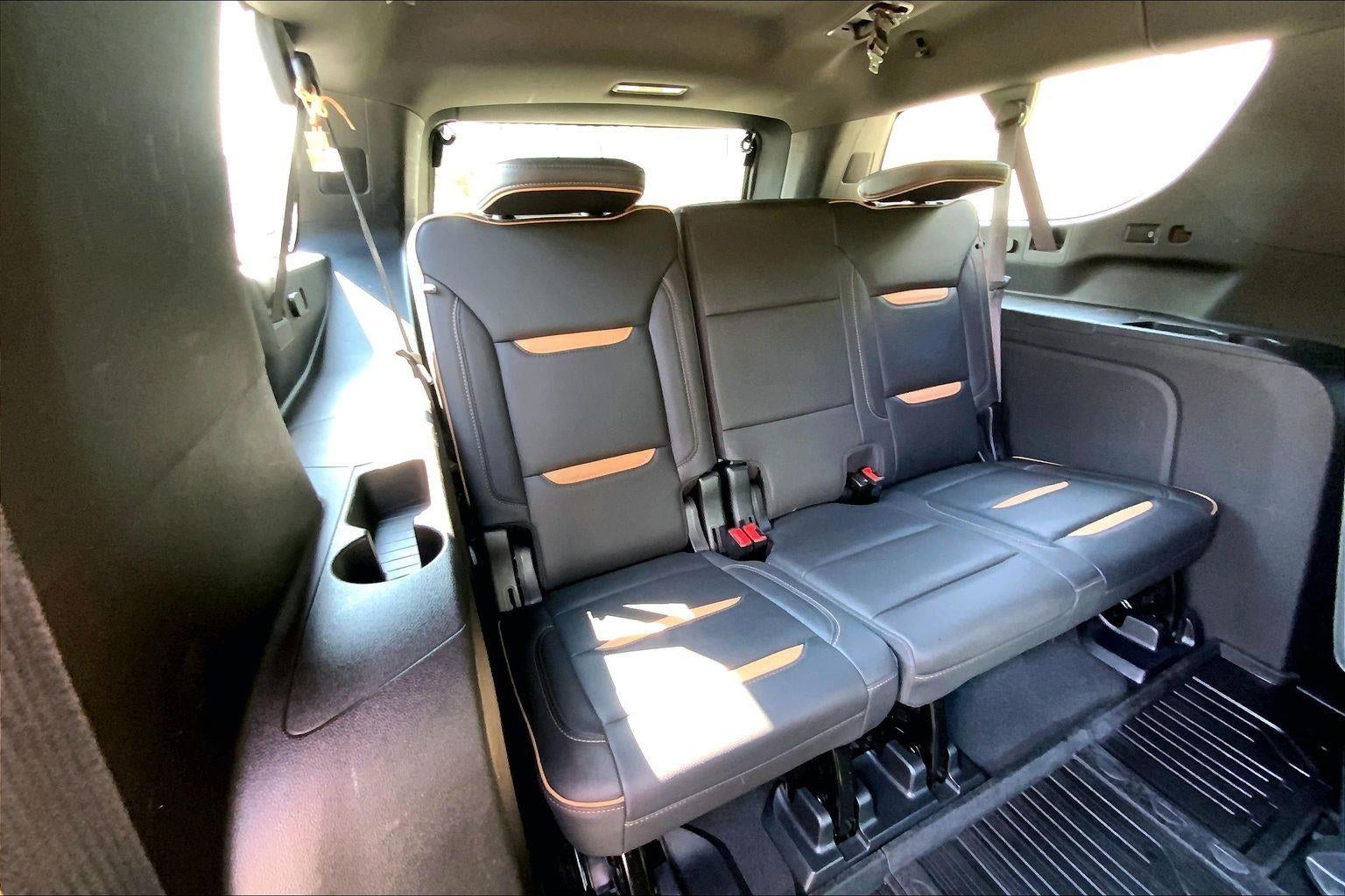 2023 GMC Yukon XL AT4