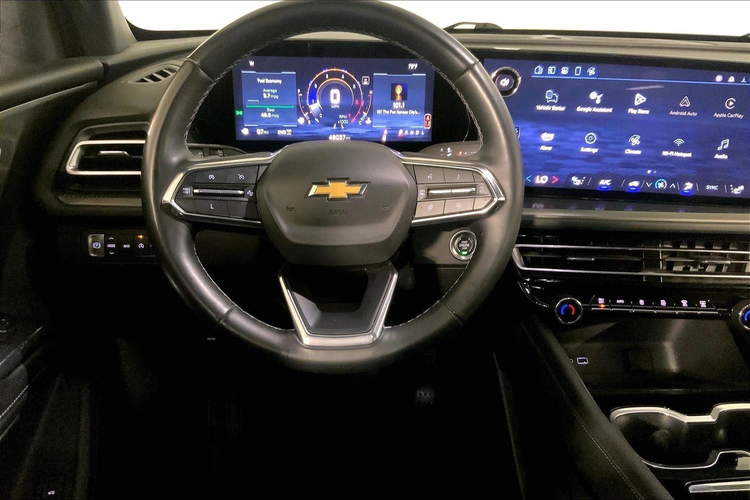 2024 Chevrolet Traverse LT