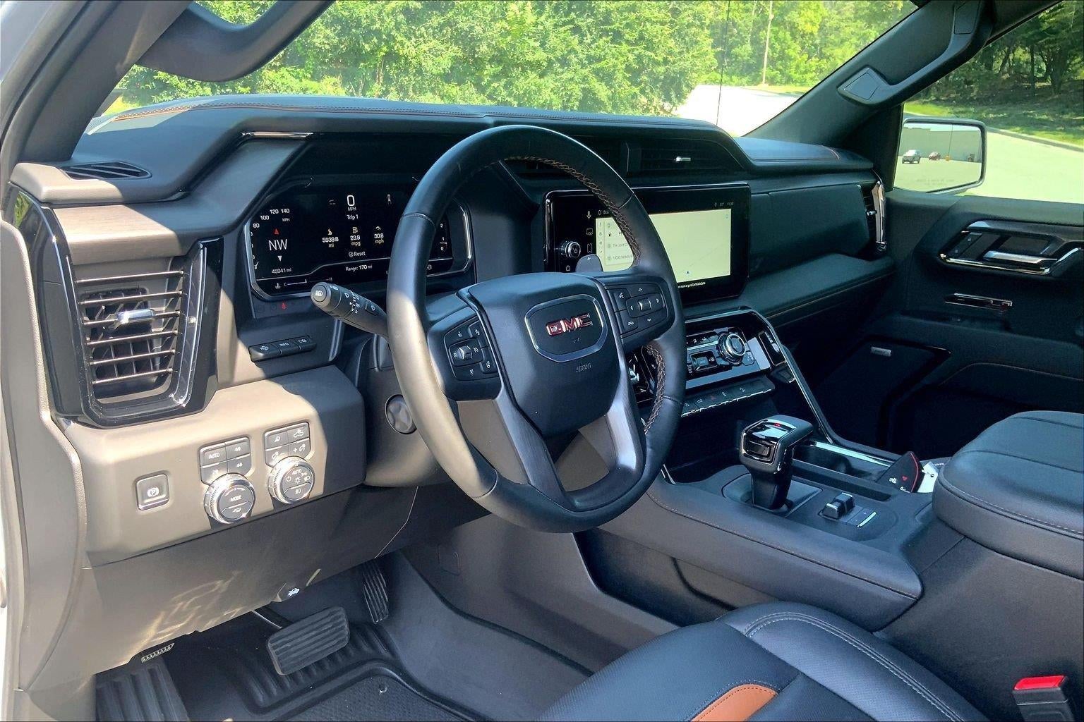 2025 GMC Sierra 1500 AT4