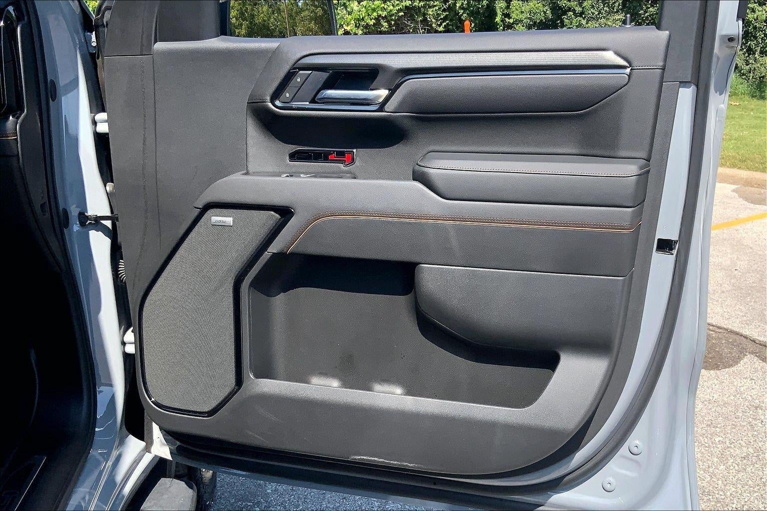 2025 GMC Sierra 1500 AT4