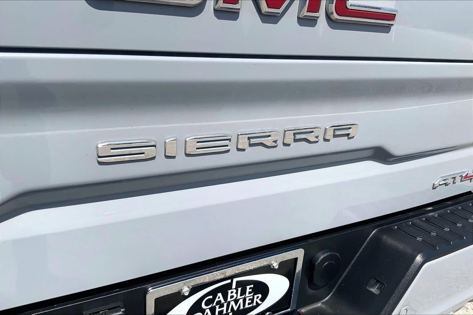 2025 GMC Sierra 1500 AT4