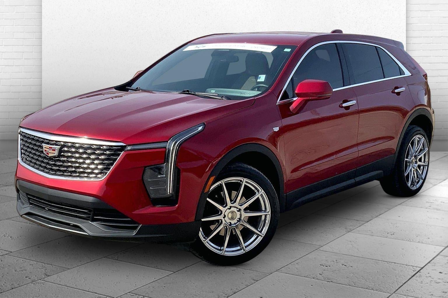 2024 Cadillac XT4 Luxury
