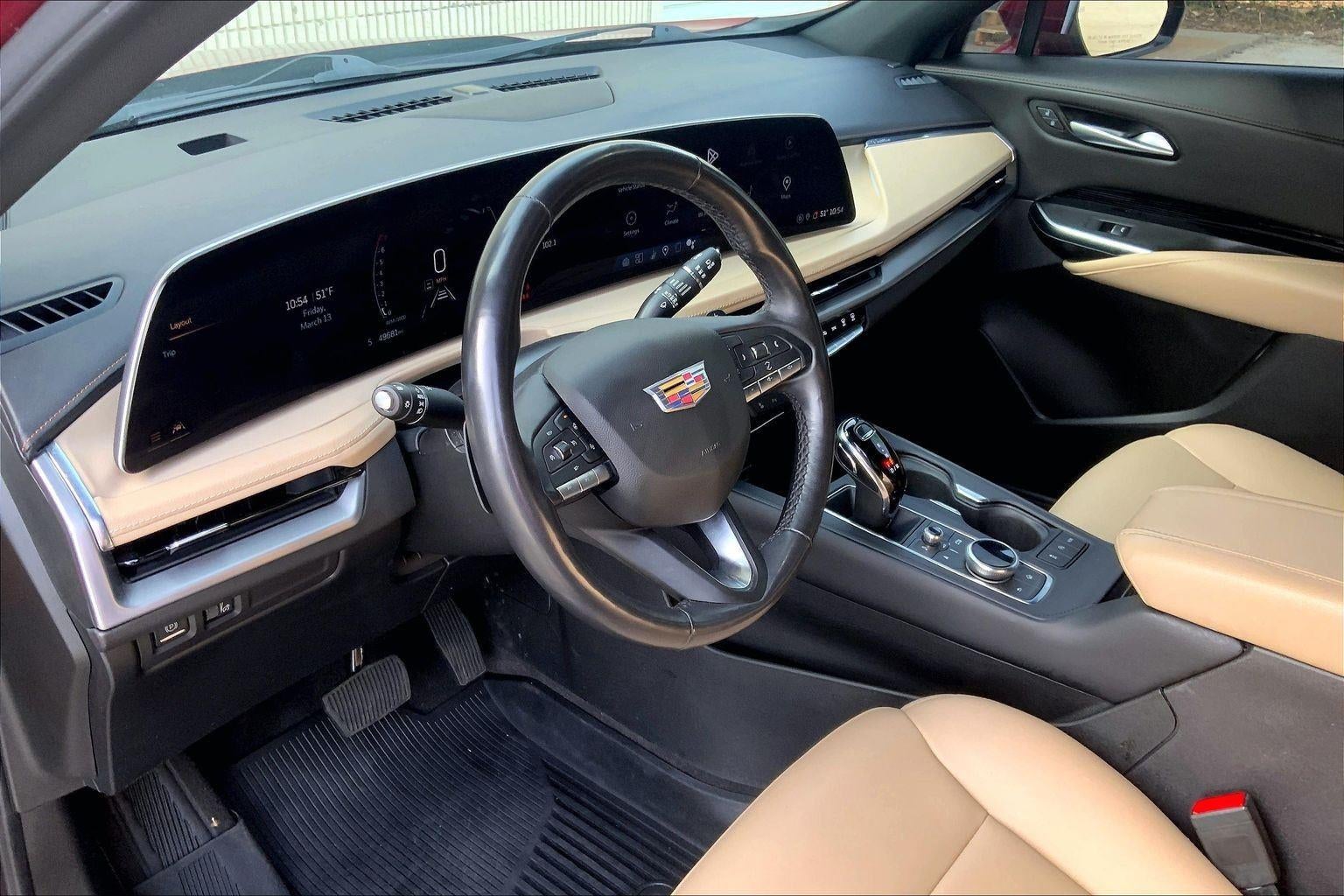 2024 Cadillac XT4 Luxury