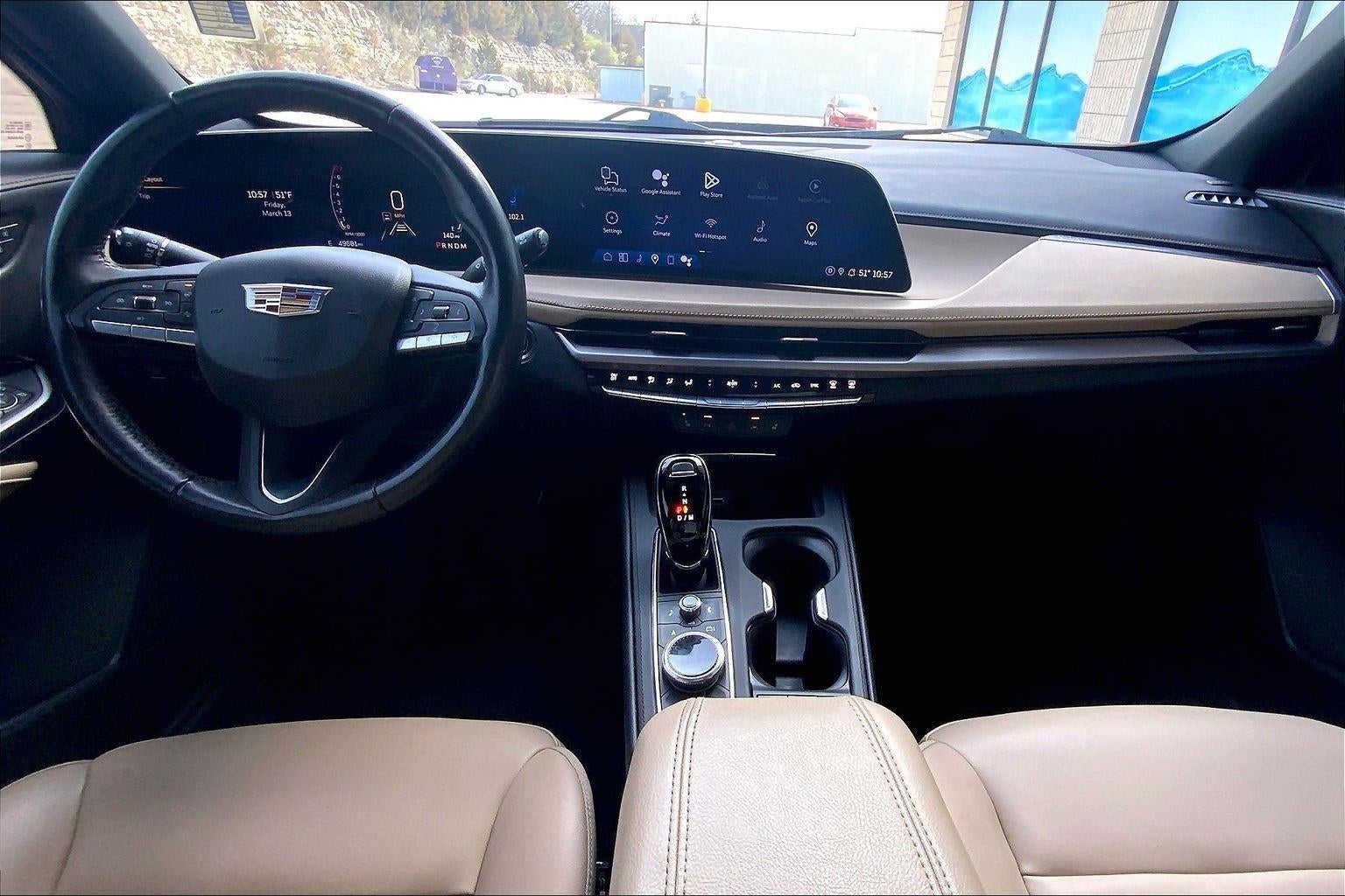 2024 Cadillac XT4 Luxury