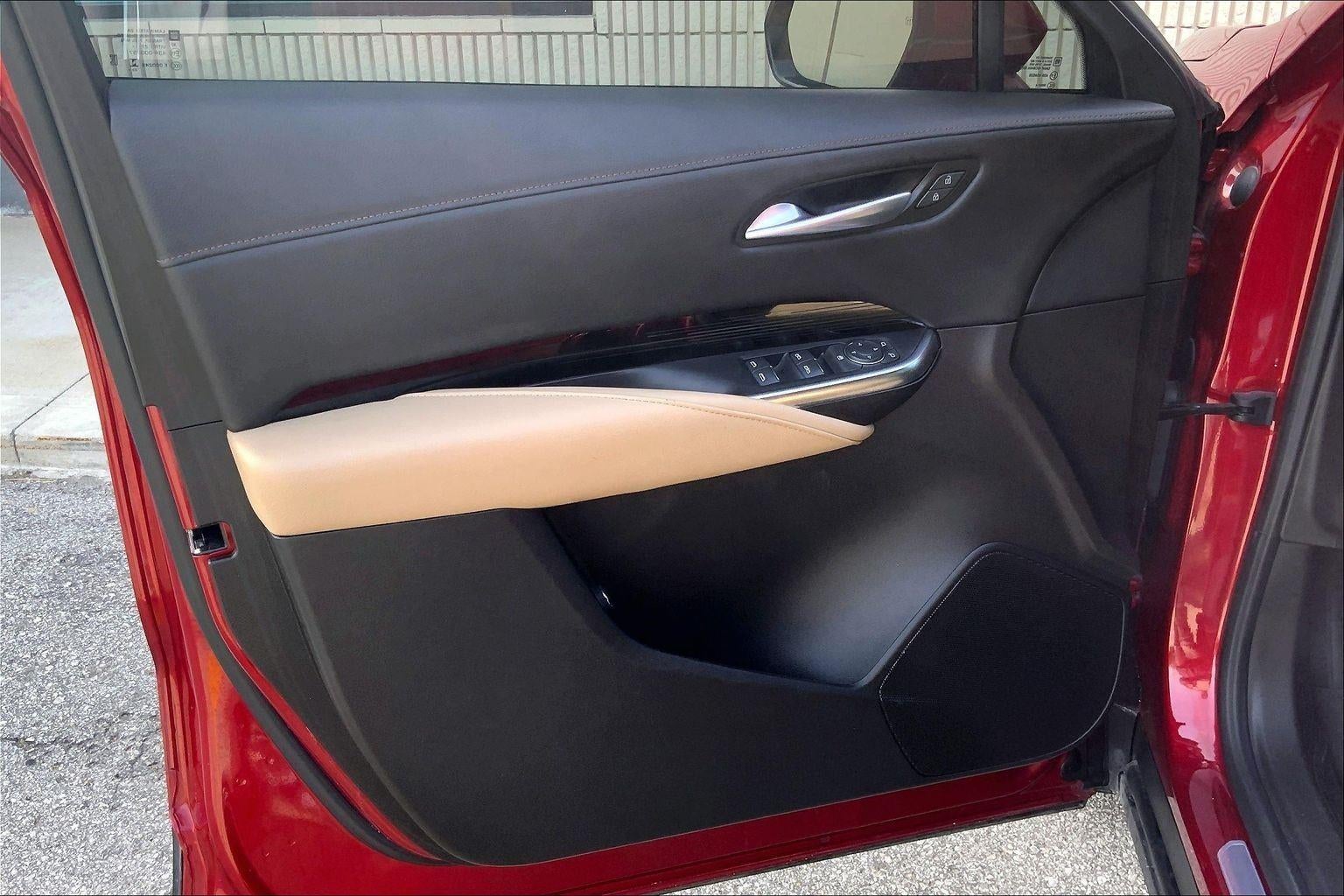 2024 Cadillac XT4 Luxury