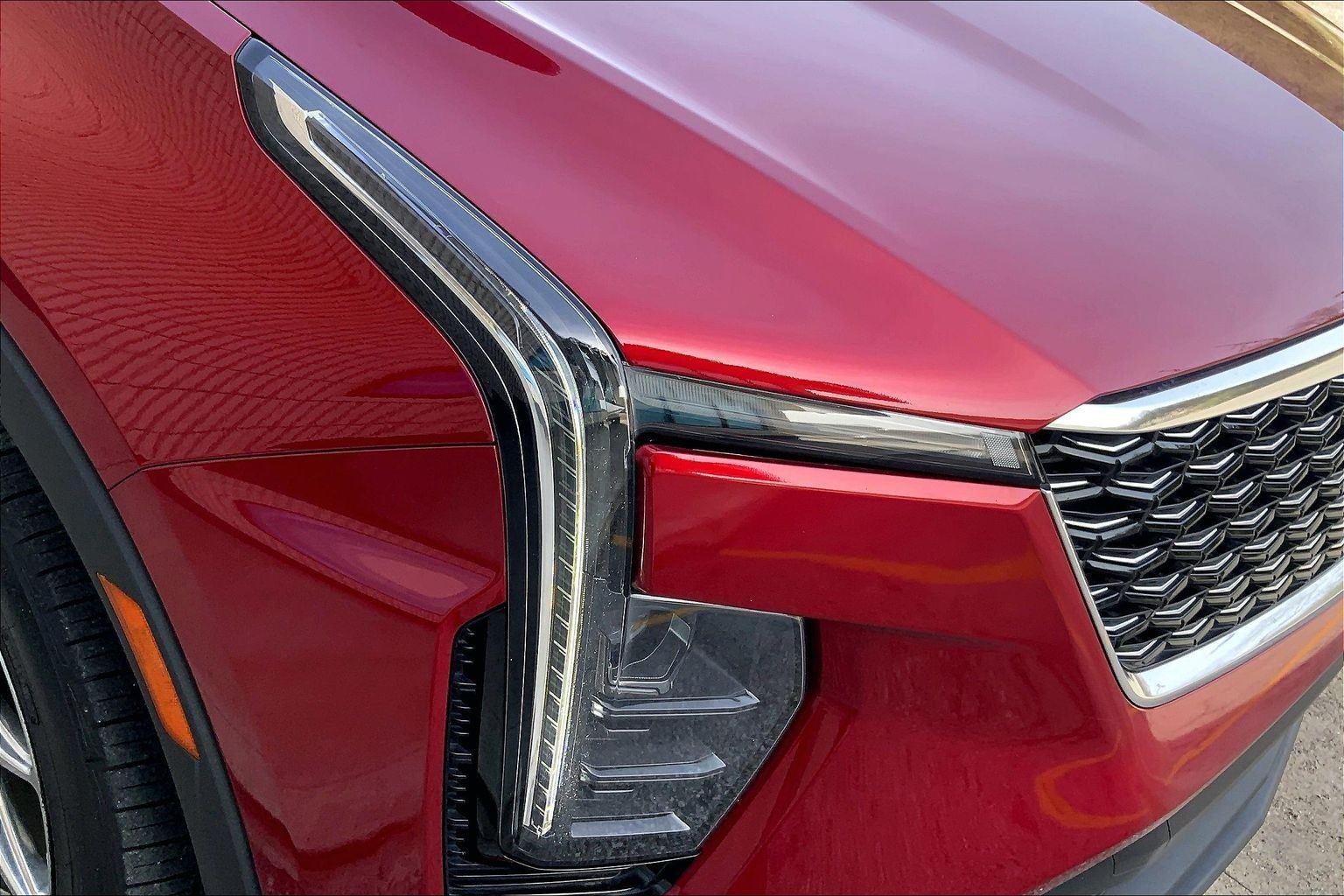 2024 Cadillac XT4 Luxury