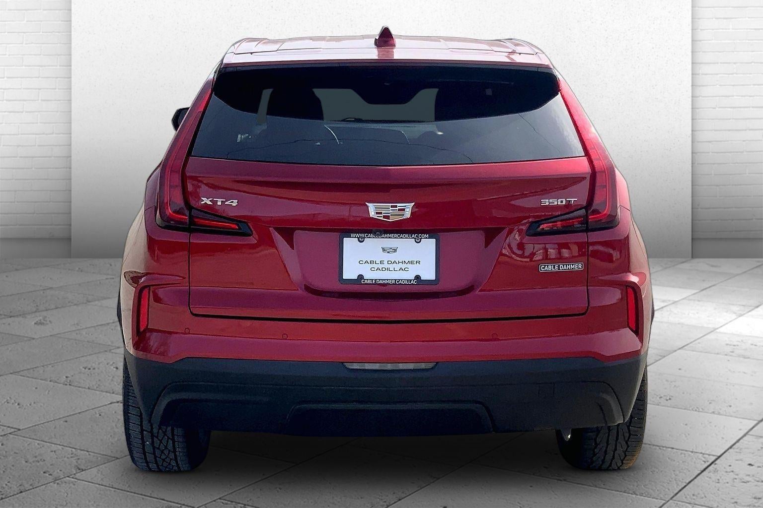 2024 Cadillac XT4 Luxury